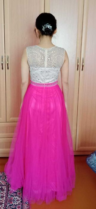 Продаю вечернее платье