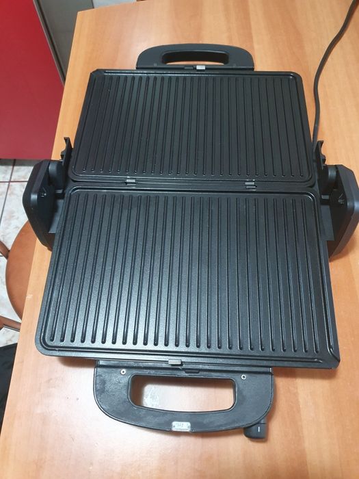 Vând gratar gorenje