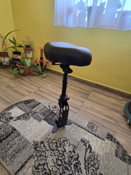 Scaun kukirin g 2max