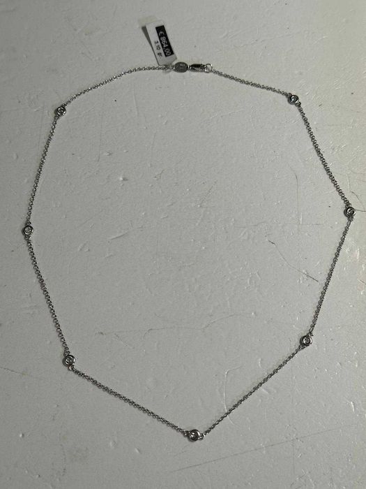 COLIER AUR alb 18K + 7 Diamante = 0.17ct - La baza Gatului - Nou - Cu eticheta - 864E !