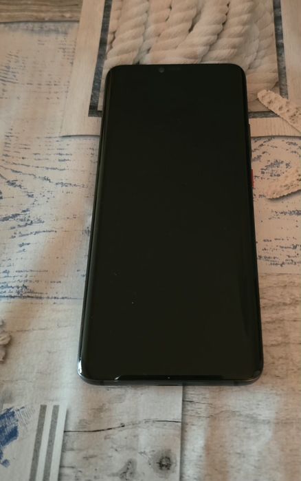 Huawei Mate 20 Pro + калъф