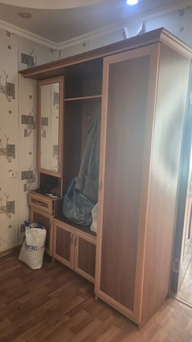 Отдам даром самовывоз.