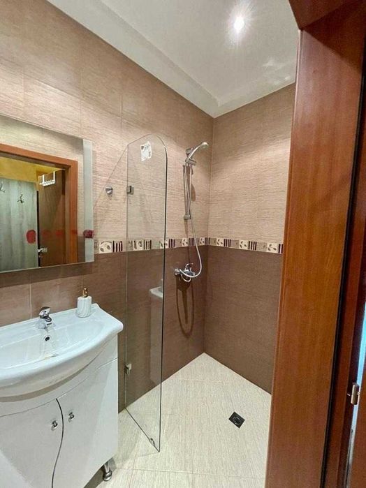 Дава се под наем Едностаен апартамент в София, Център - 60 кв.м за 382.5 € - Снимка #6