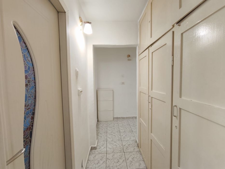 Apartament 2 camere,centrala proprie, zona Micalaca