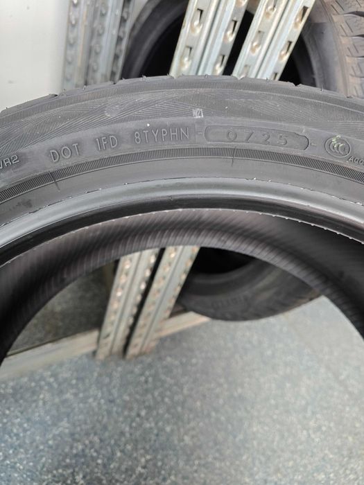 245 40 19 Anvelope Vara Noi Yokohama Advan Sport 275 35 19