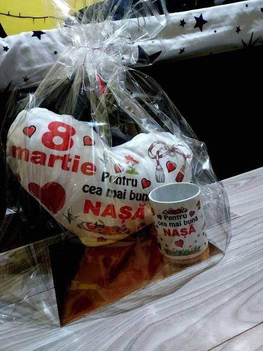Seturi cadou 8 martie