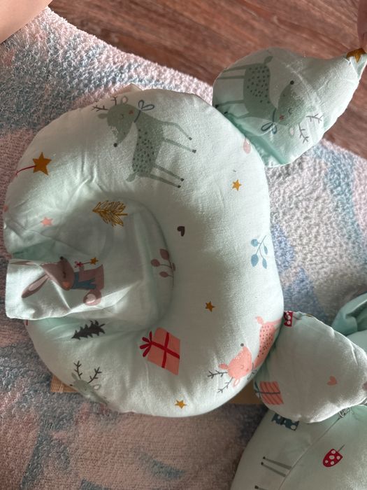 Подушка для кормления младенцев