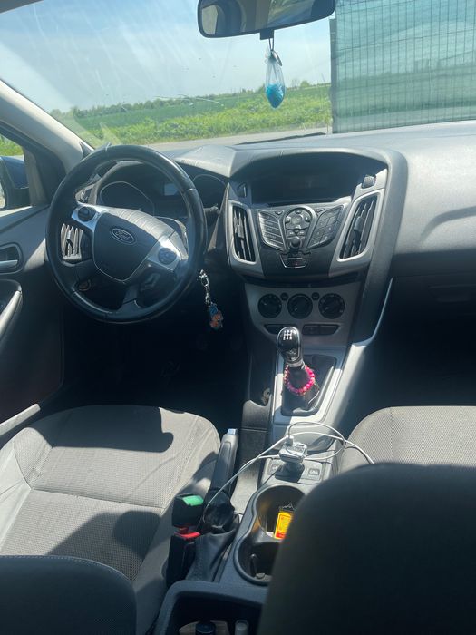 FORD Focus 2014 — imagine 5