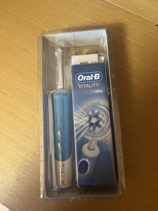 Електрическа четка