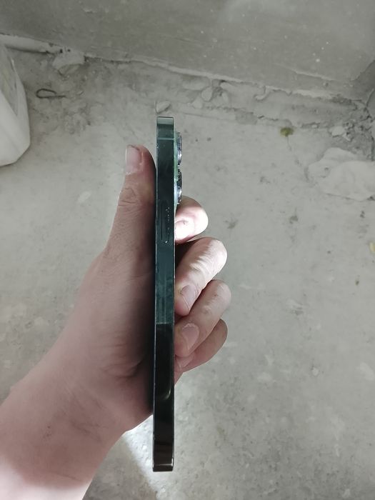 Запчасти для iphone 13 pro