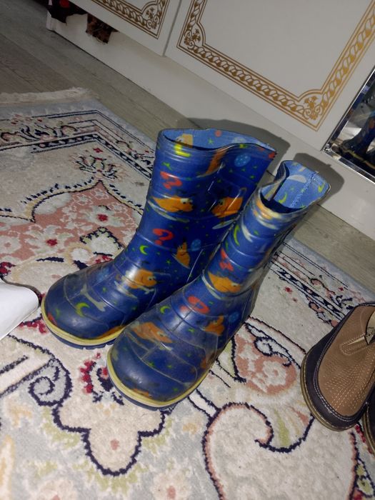 Детский обуви ..