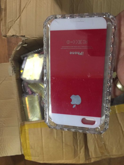 кашон кейсове за айфон