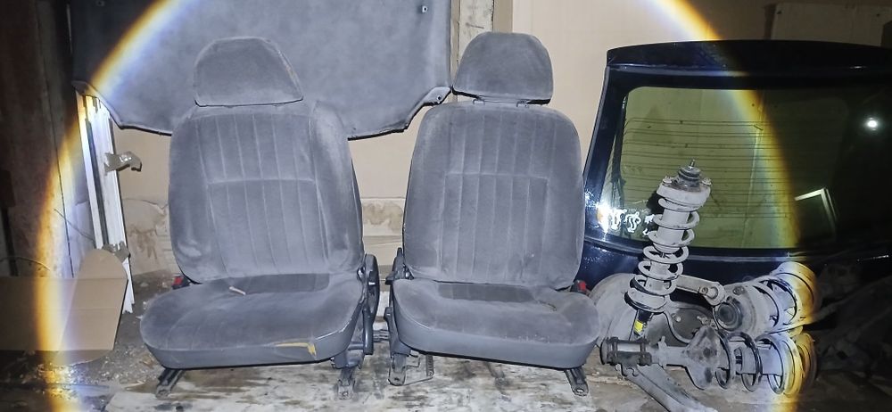 Митсубиси кольт 1.6 1994г