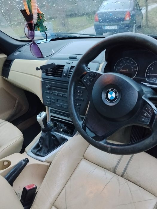 Vând BMW  X3 2.0