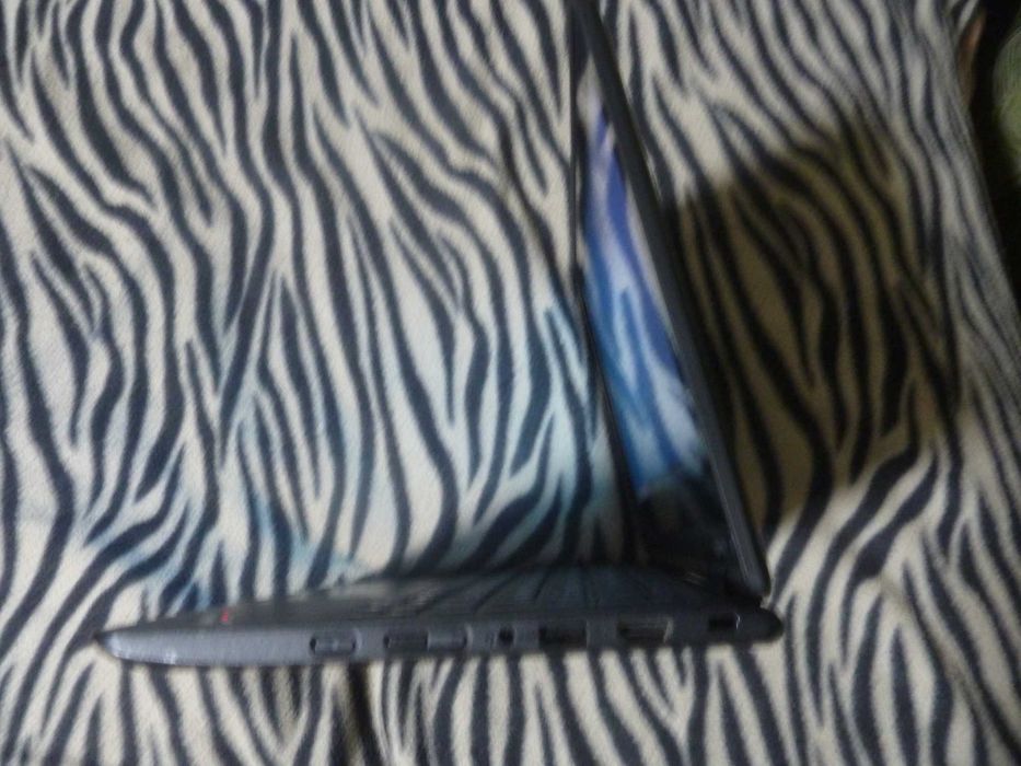 laptop si tableta LENOVO yoga 11 e,2 in 1, windows 10,,8gb ram, hard ssd 128gb,arata foarte bine