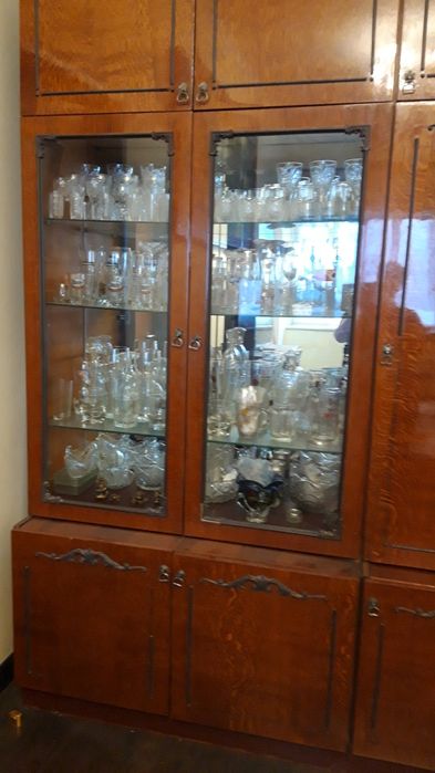 Стенка горка шкаф для зала