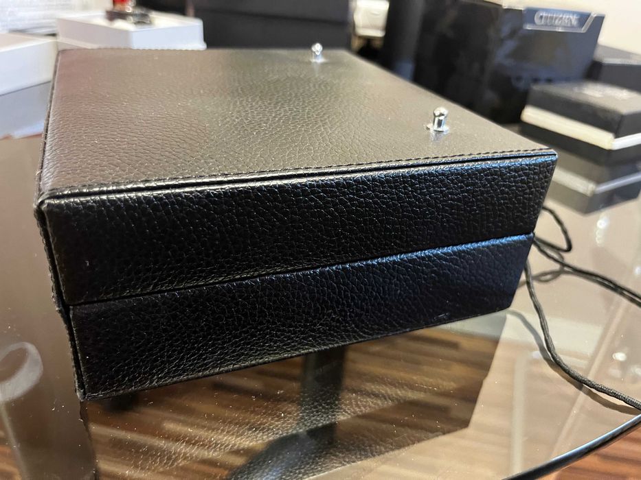 Луксозен комплект за покер TROIKA