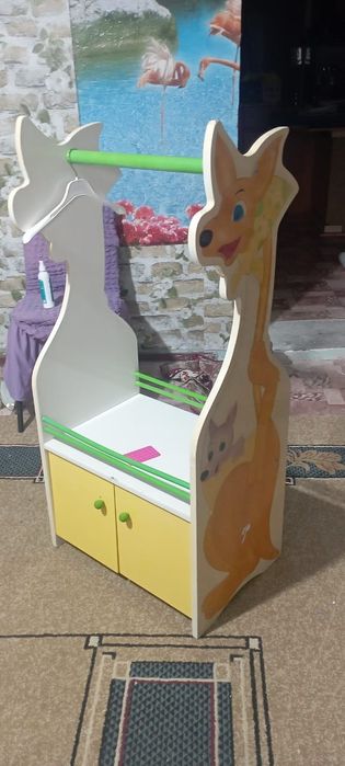 Продам мебель для дома и магазина