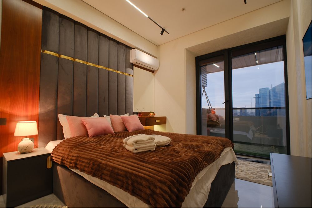 Сдам 2х комн. квартиру посуточно, в центре города, ЖК NRG U Tower