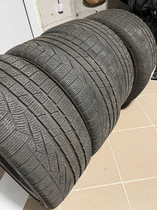 19" Джанти със зимни гуми Mercedes GT AMG 255/35/19