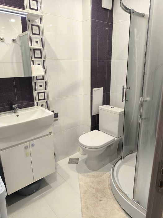 Продава се Двустаен апартамент в Варна, Погреби - 80 кв.м за 2375 €/кв.м - Снимка #15