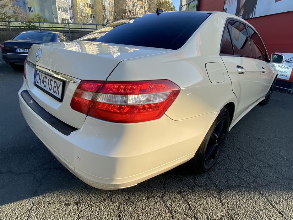 Mercedes Benz E200