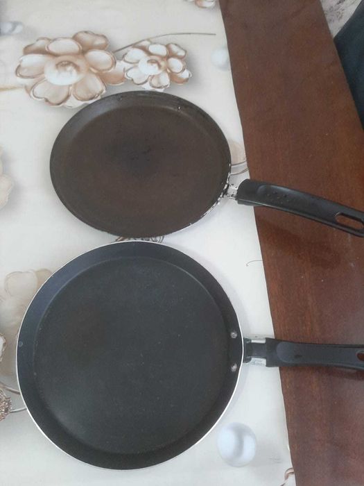 Продам сковородки