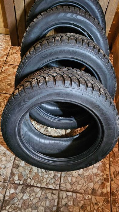 Nokian nordman 4 225/50/R16 Состояние отличное  резина мягкая