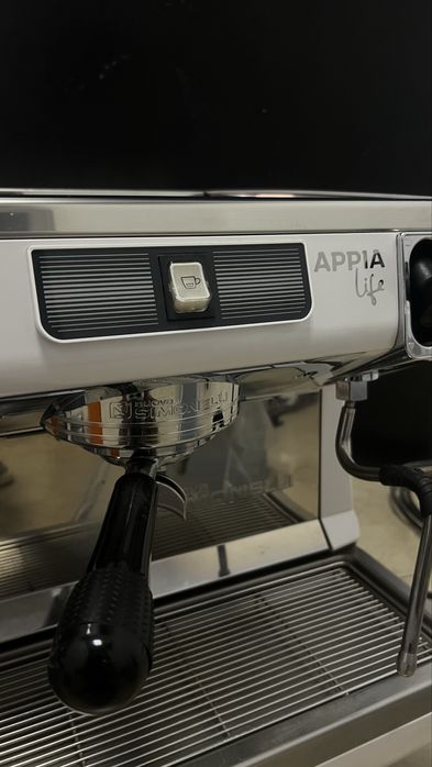 Продам кофемашину