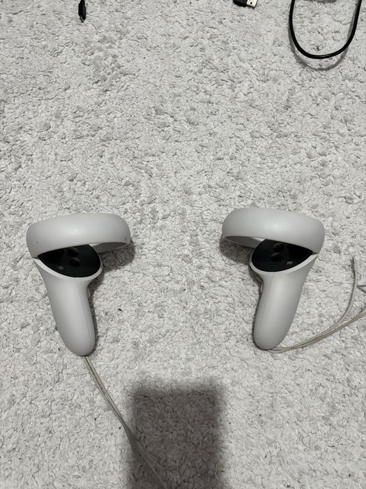 Meta Quest 2 (Oculus Quest 2) 128 GB – in stare buna Zalau • OLX.ro