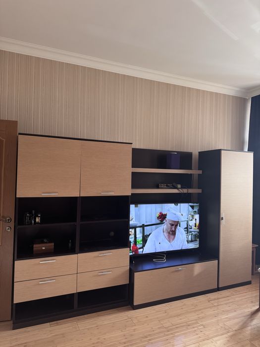 Горка, подойдет и для гостиной и для спальни (детской)