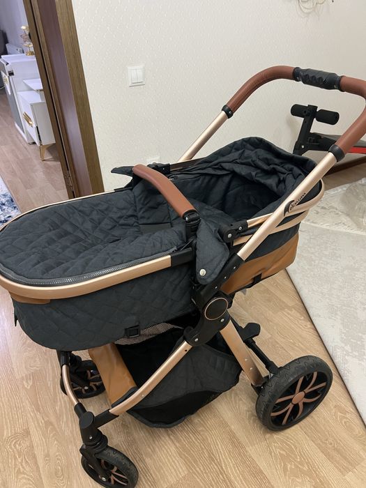 Продам коляску в отличном состоянии