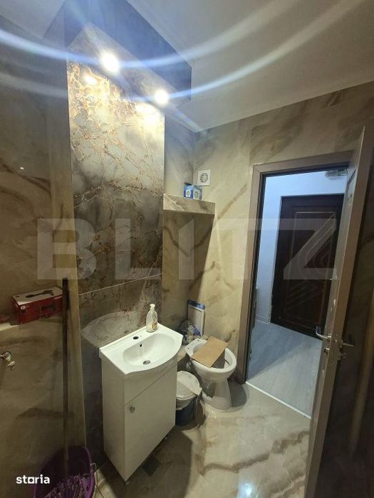 Garsoniera complet renovata de vanzare