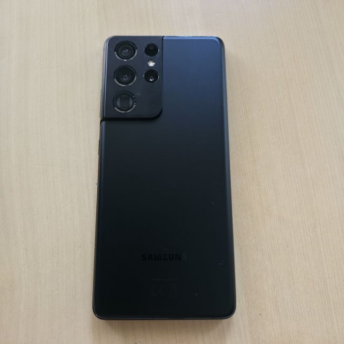 Продава се Samsung Galaxy S21 Ultra за части