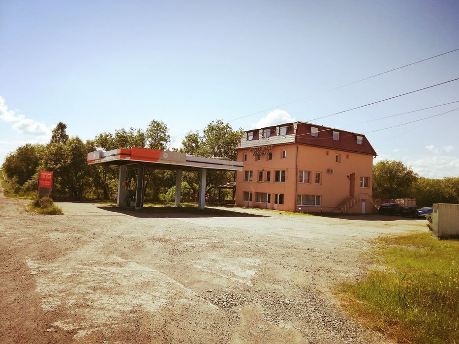 Inchiriez camere la pensiune, Huedin