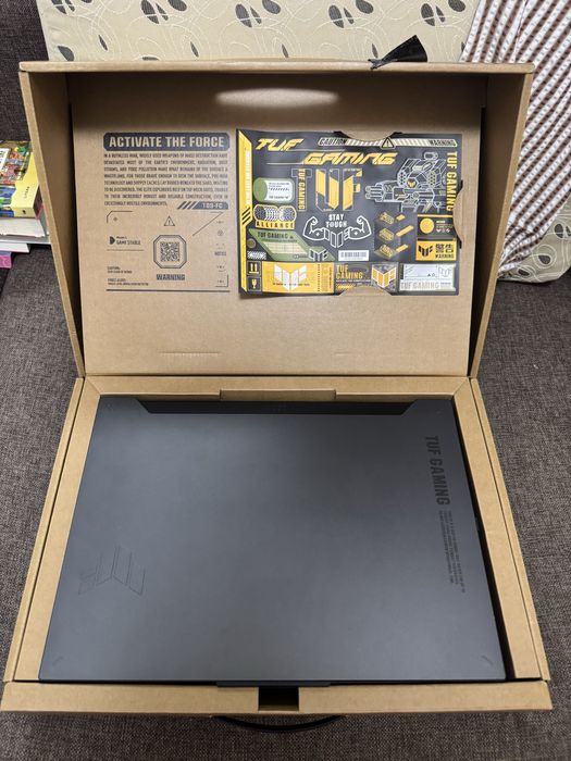 Laptop ASUS Gaming RTX 4060 I7 13th 16GB RAM DDR5 1TB SSD IN GARANTIE