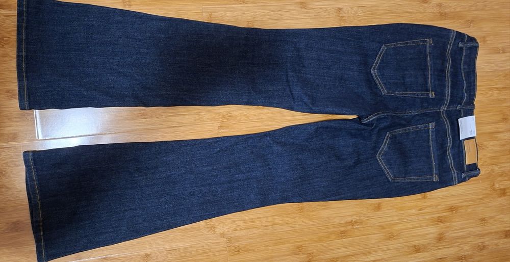 Blugi Flared Vero Moda