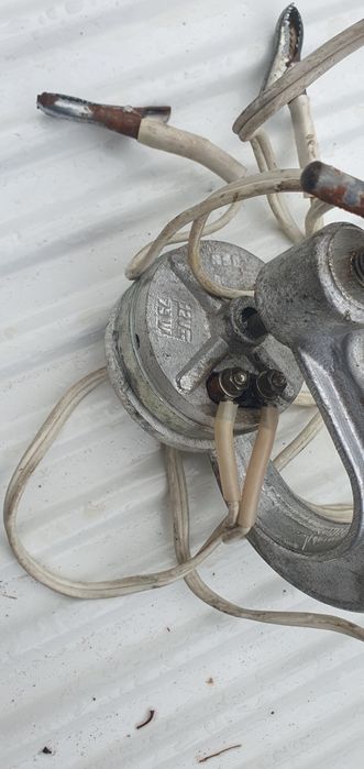 Obiecte vechi epoca Ceausescu, cutie, manere, comunism, lemn stejar