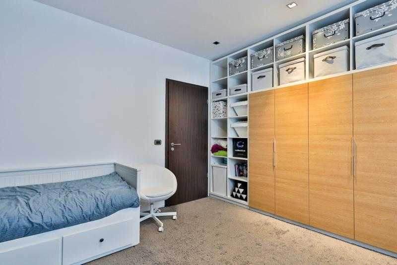 Дава се под наем Двустаен апартамент в София, Красно село - 84 кв.м за 448.8 € - Снимка #3