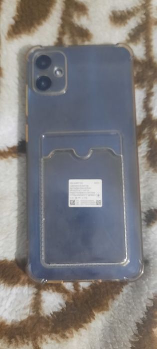 Продам Samsung A05 64GB на запчасти