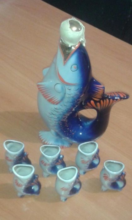 Коньячьныи набор фарфор