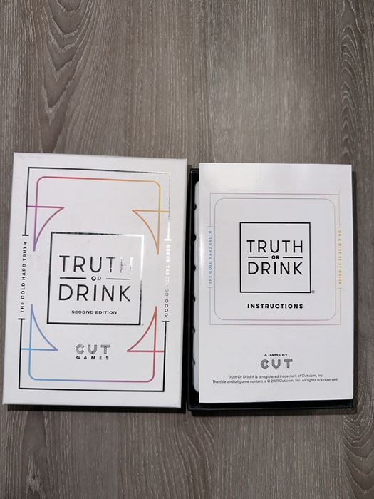 Настолна игра Truth or Drink