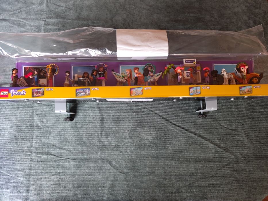 Продавам лего ...