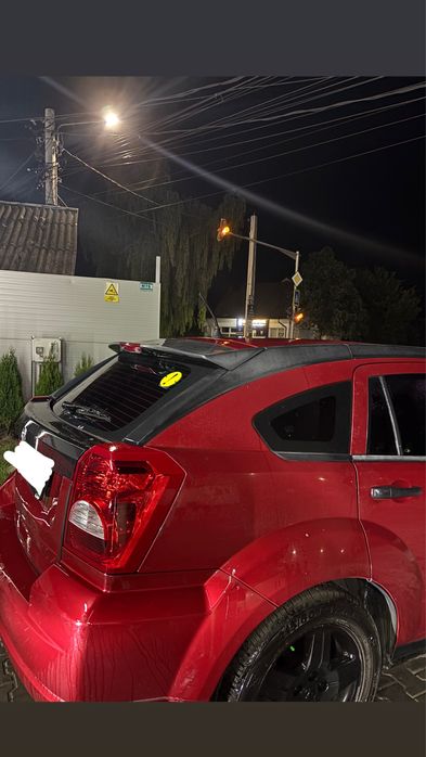 Vand dodge caliber rosu