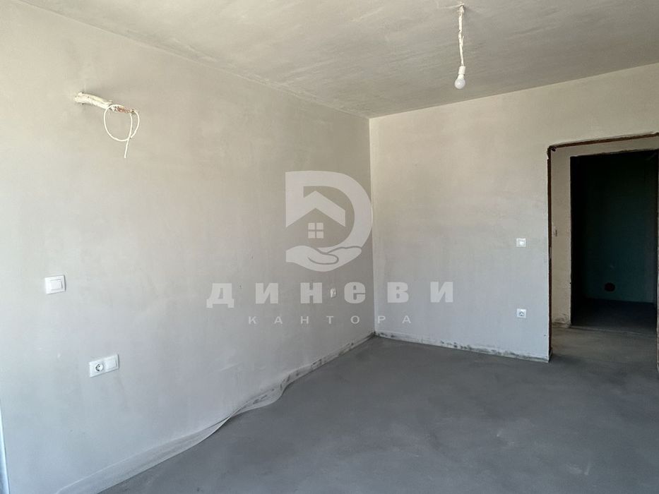 Продава се Тристаен апартамент в Пловдив, Шекер махала - 110 кв.м за 765 €/кв.м - Снимка #6