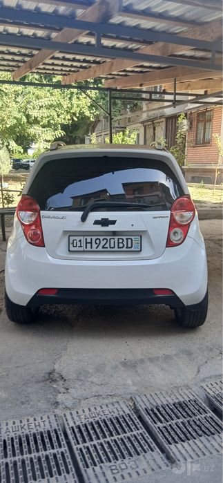 Spark 2016 Avtomat aveyo eng zori qoyilgan  xamma navarot bor propan