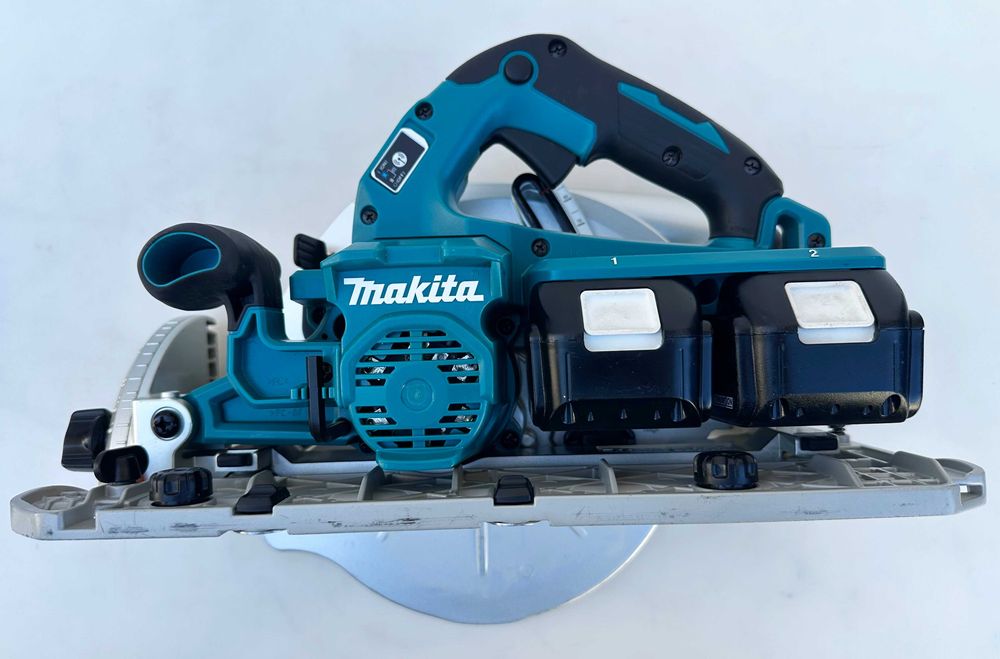 Makita DHS900 - Безчетков мощен ръчен циркуляр 2x18V 5.0Ah като нов!