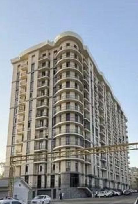 3/8/13 Буюк Ипак Йули Максим Горький Caravan ЖК 63м2