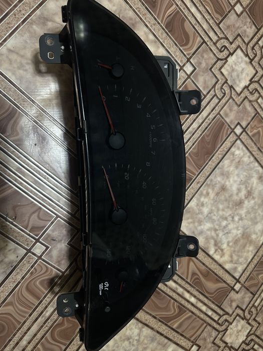 Продам приборку камри 40