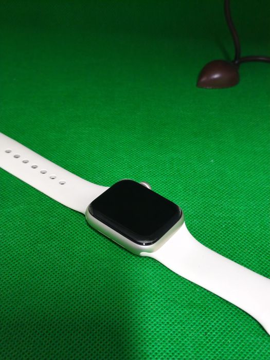 Apple watch SE 2 100% * Garantie %